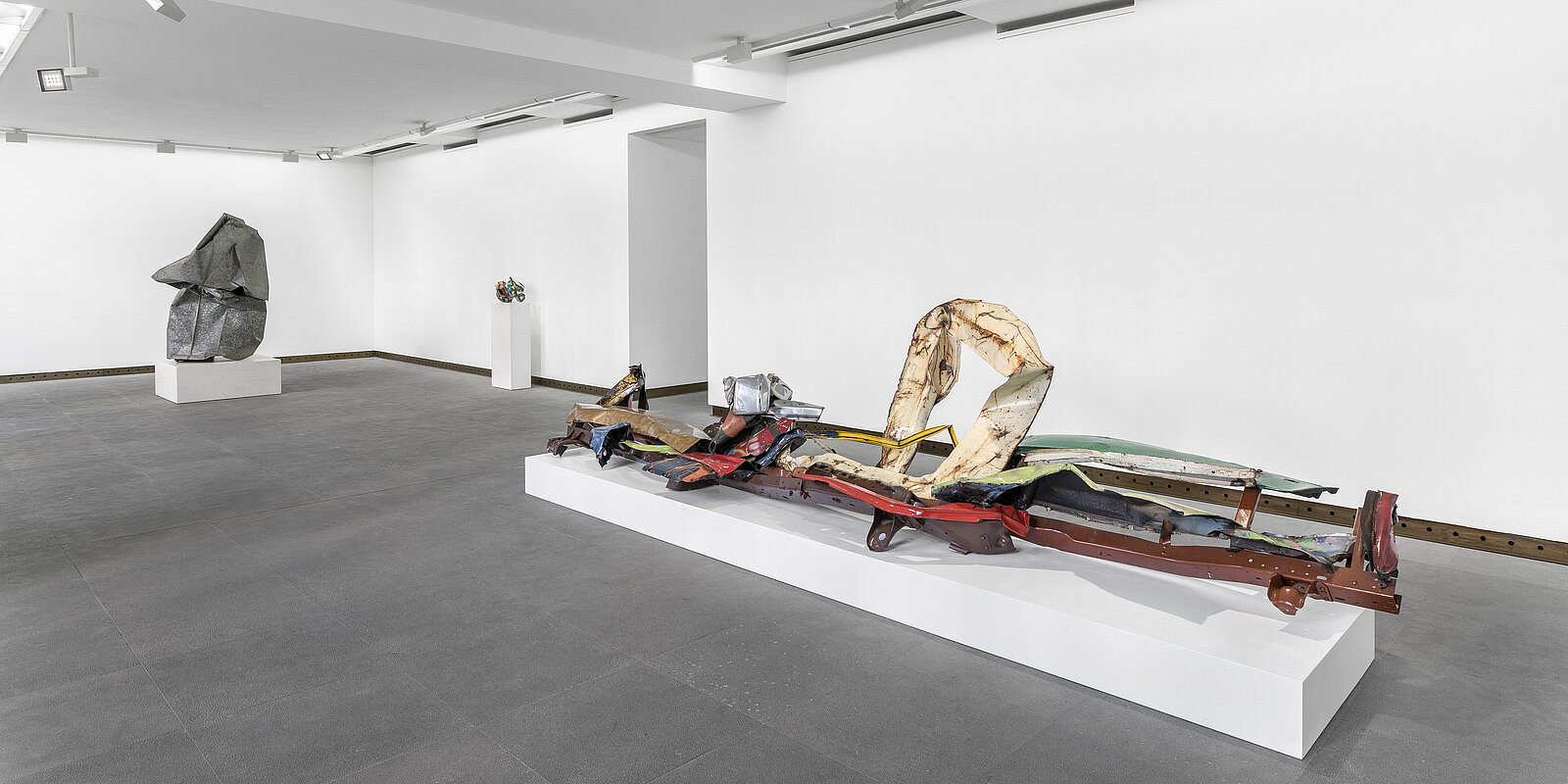 Installationsansicht, Chamberlain in Paris, Galerie Karsten Greve Paris, 2020. Foto: Nicolas Brasseur