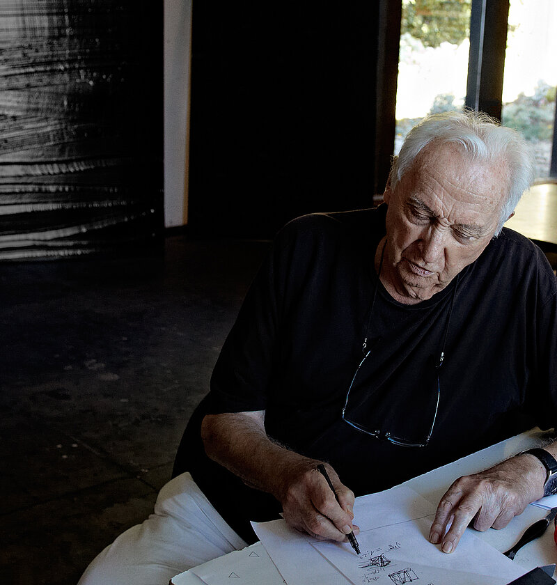 Pierre Soulages in his studio, Paris 2015. Photo: Vincent Cunillère