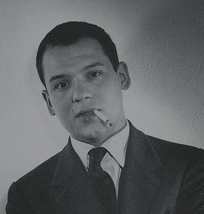 Portrait de l'artiste Piero Manzoni. Photo: Ugo Mulas (détail)